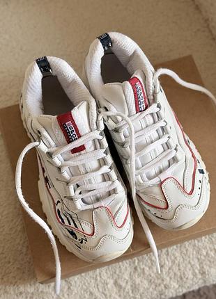 Кросівки skechers білі 4