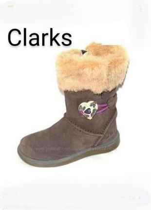 Замшеві сапожки чобітки бренду clarks верх натуральна замша  uk  5  eur 21