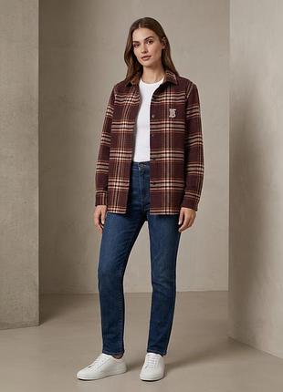 Стильна сорочка у клітинку burberry (розмір m)
