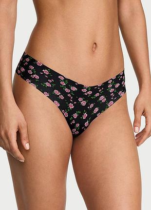 Трусики безшовні тонг victoria's secret з принтом