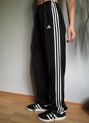 Штани adidas