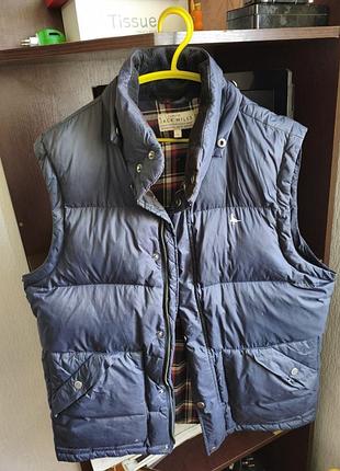 Тепла дута жилетка / безрукавка jack wills