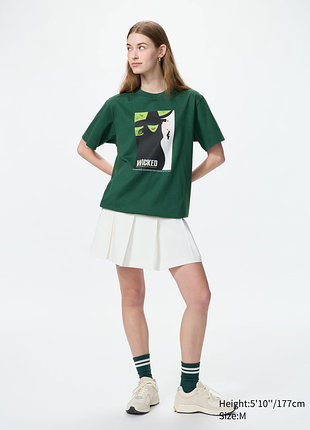 Футболка musical icons ut wicked uniqlo