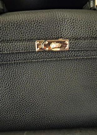Сумка жіноча чорна в стилі hermes kelly 30