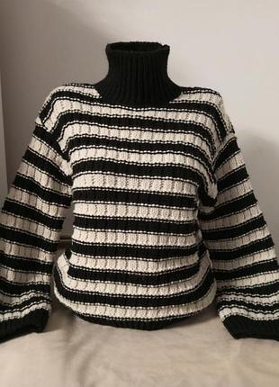 Теплий светр в смужку 
h&m 3