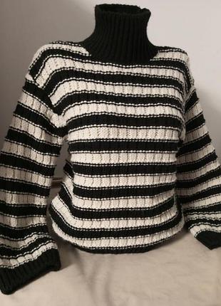 Теплий светр в смужку 
h&m 4