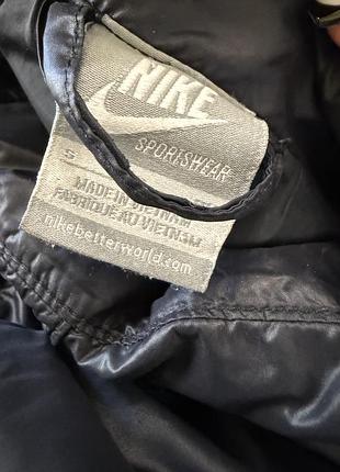 Продам жіночий пуховик nike оригінал 6