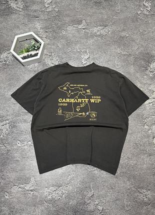 Футболка carhartt wip оригінал чорна чоловіча оверсайз кархарт з принтом на спині