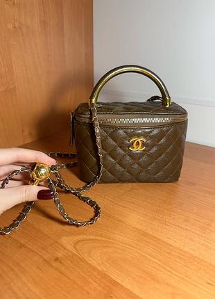 Сумка для жінок chanel vanity case коричнева, маленька, еко шкіра