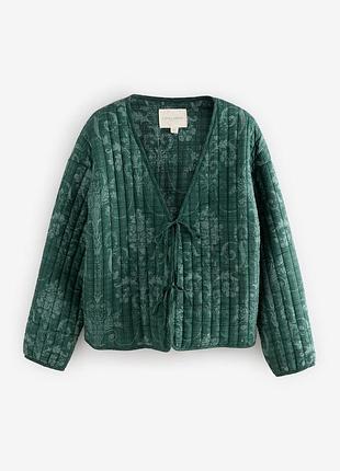 Зелений стьобаний лайнер на завʼязках від laura ashley куртка легка