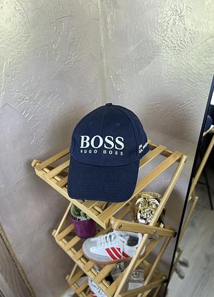 Преміальна кепка boss green bmw pga championship з обʼємною вишивкою