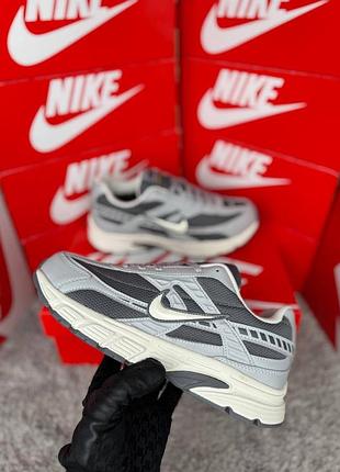 Водонепроникні кросівки nike initiator gtx light grey beige