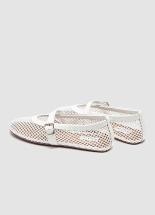 Alaïa ballet flats in fishnet optical white 5
