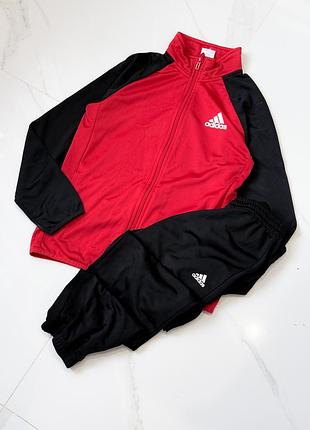 Костюм adidas 11-12 років