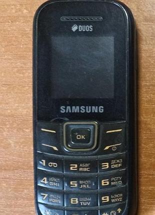 Телефон мобильный samsung 1202 на две симкарты