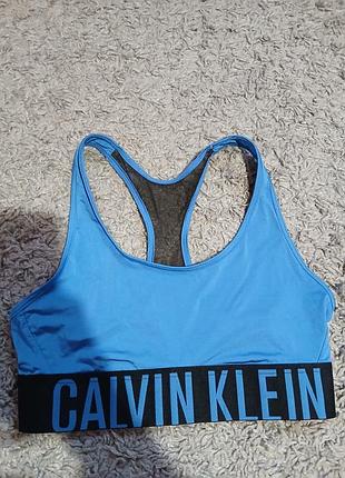 Топ спорт нейлон calvin klein m