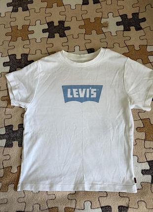 Футболка жіноча levi’s біла з логотипом