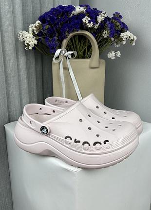 Жіночі оригінальні шльопанці на платформі crocs