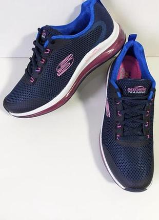 Шикарні, яскраві кросівки відомого бренду skechers