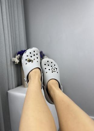 Оригінальні унісекс шльопанці crocs