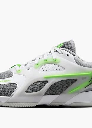 Кросівки  air jordan heir оригінал 3