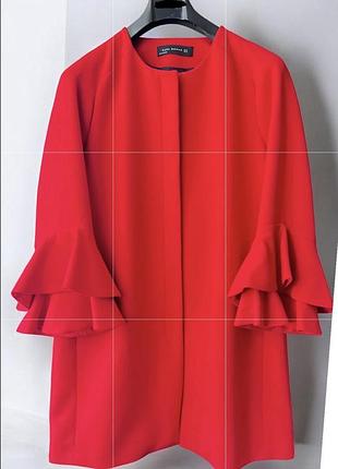 Женское красное нарядное демисезонное пальто zara