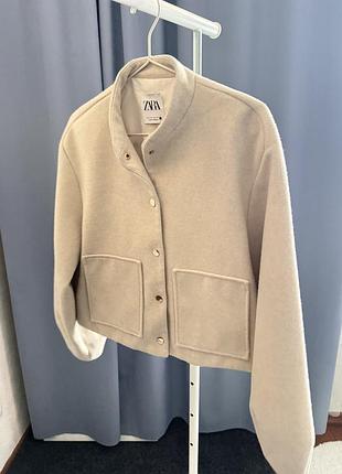 Куртка бомбер жіноча zara бежева, розмір s