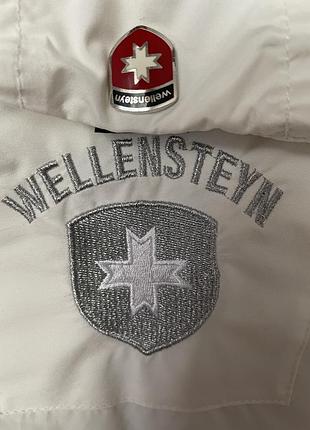 Куртка жіноча wellensteyn вітровка з капюшоном молочного кольору