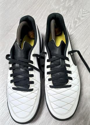 Дитячі футзалки nike 4