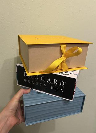 Подарункові коробки l’occitane та brocard