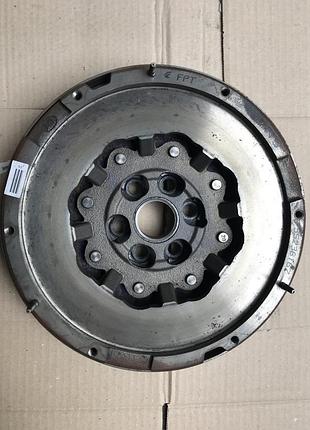 Маховик двухмассовый fiat ducato 2.0 mjet 250a1000 55236167