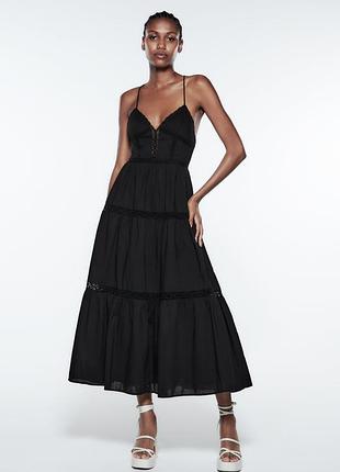 Чорна сукня міді з відкритою спиною zara