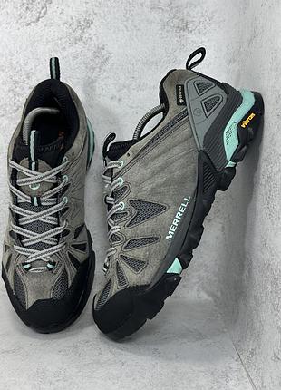 Жіночі трекінгові сірі кросівки на мембрані merrell capra gore-tex