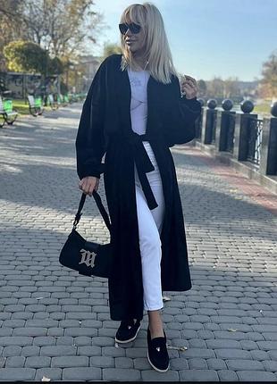 Кардиган в чорному кольорі