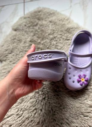 Жіночі босоніжки від crocs 3