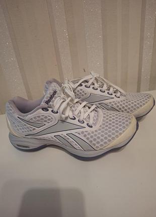 Спортивные кроссовки reebok, 38 размер
