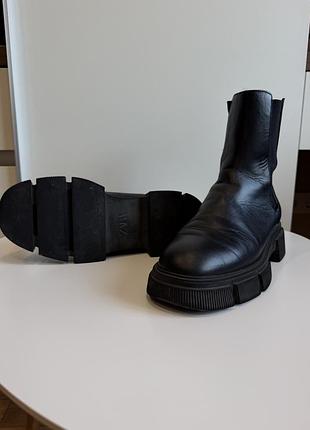 Черевики zara