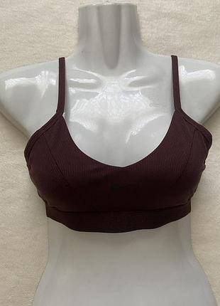 Спортивний топ nike 6