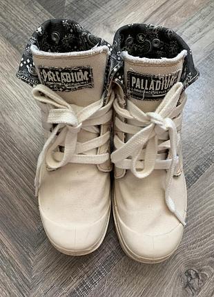 Кеди , кремові, текстильні palladium