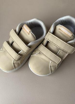 Кросівки дитячі reebok 4