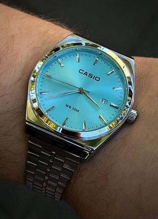 Чоловічий годинник casio 8