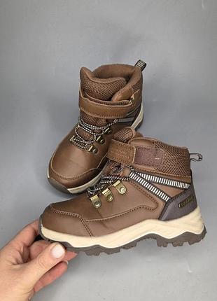 Детские теплые ботинки mountains warehouse