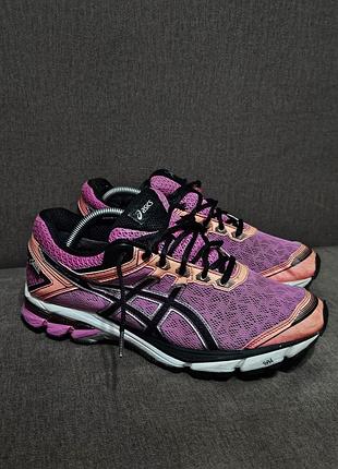 Жіночі бігові кросівки asics gt-1000 4 g-tx (gore-tex) рожево-чорного кольору з водовідштовхувальною мембраною