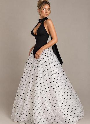 Розпродаж сукня prettylittlething пишна горох з шарфом