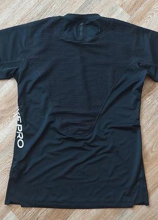 Мужская футболка nike pro aeroadapt training 5