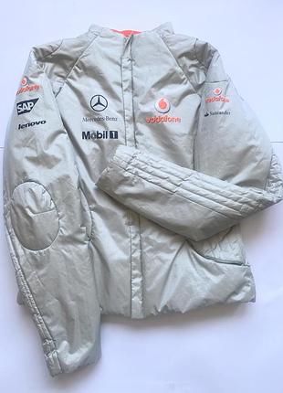 Женская женская гоночная куртка f1 vodafone mclaren mercedes размер s серебристая ветровка бомбер в гоночном стиле racing y2k мерч формула 1