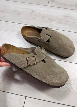 Сабо клоги мюлі birkenstock boston taupe замшеві р.43