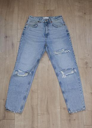 Джинсы zara с рваными элементами, eur 36