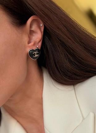 Сережки у формі серця ша не ль