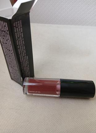 Уцінка! олія-тінт для губ mary kay tinted lip oil (відтінок berry)